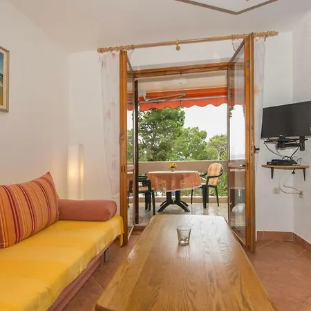 Gostinjska kuća Morena 2*